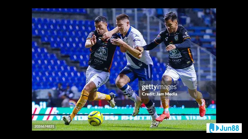 Hình ảnh trận đấu giữa Puebla và Pachuca với sự căng thẳng đỉnh cao Hình ảnh trận đấu giữa Puebla và Pachuca với sự căng thẳng đỉnh cao
