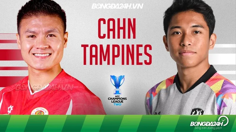 Cầu thủ Tampines và CAHN đối đầu trên sân cỏ